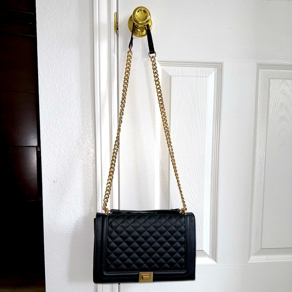 Black purse